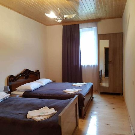 Guesthouse Guram Baba Mestia Ngoại thất bức ảnh
