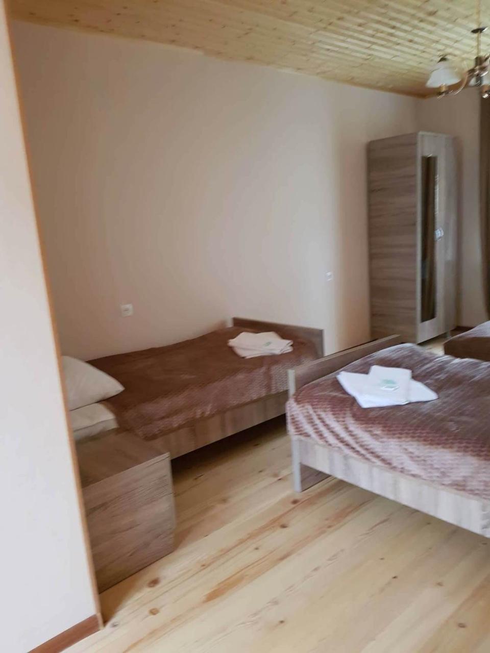 Guesthouse Guram Baba Mestia Ngoại thất bức ảnh